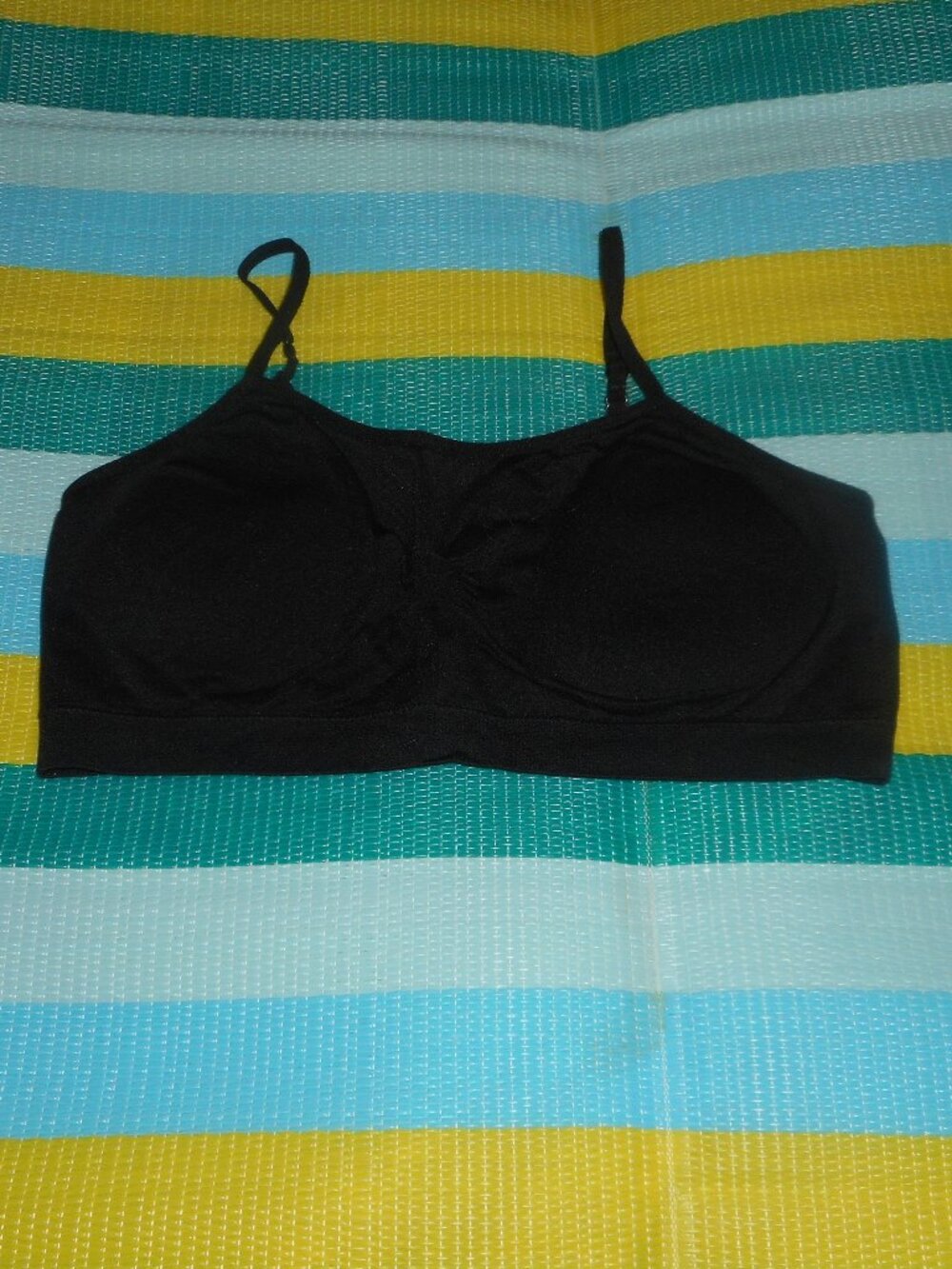 No Boundaries Black Padded Sports Bra *Tag Size: L/XL